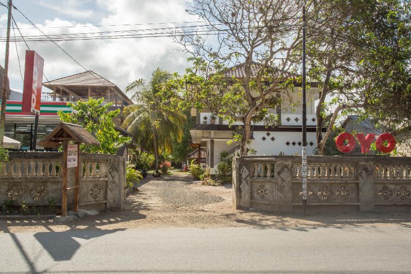 Oyo 1895 Lamancha Homestay Kuta  Zewnętrze zdjęcie