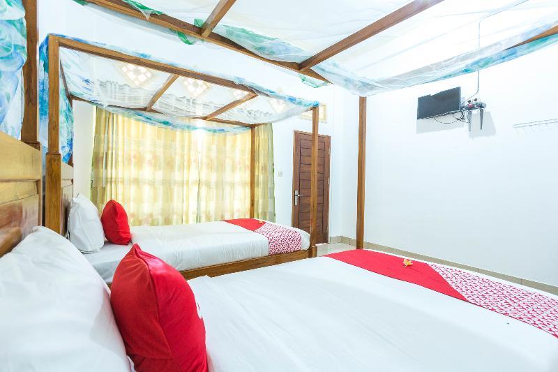 Oyo 1895 Lamancha Homestay Kuta  Zewnętrze zdjęcie